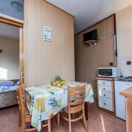 Ferienwohnung In Privlaka Mit Terrasse, Garten Und Grill Privlaka (Zadar)
