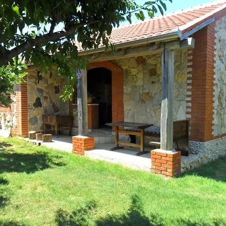 Ferienwohnung In Privlaka Mit Terrasse, Garten Und Grill * Privlaka (Zadar)